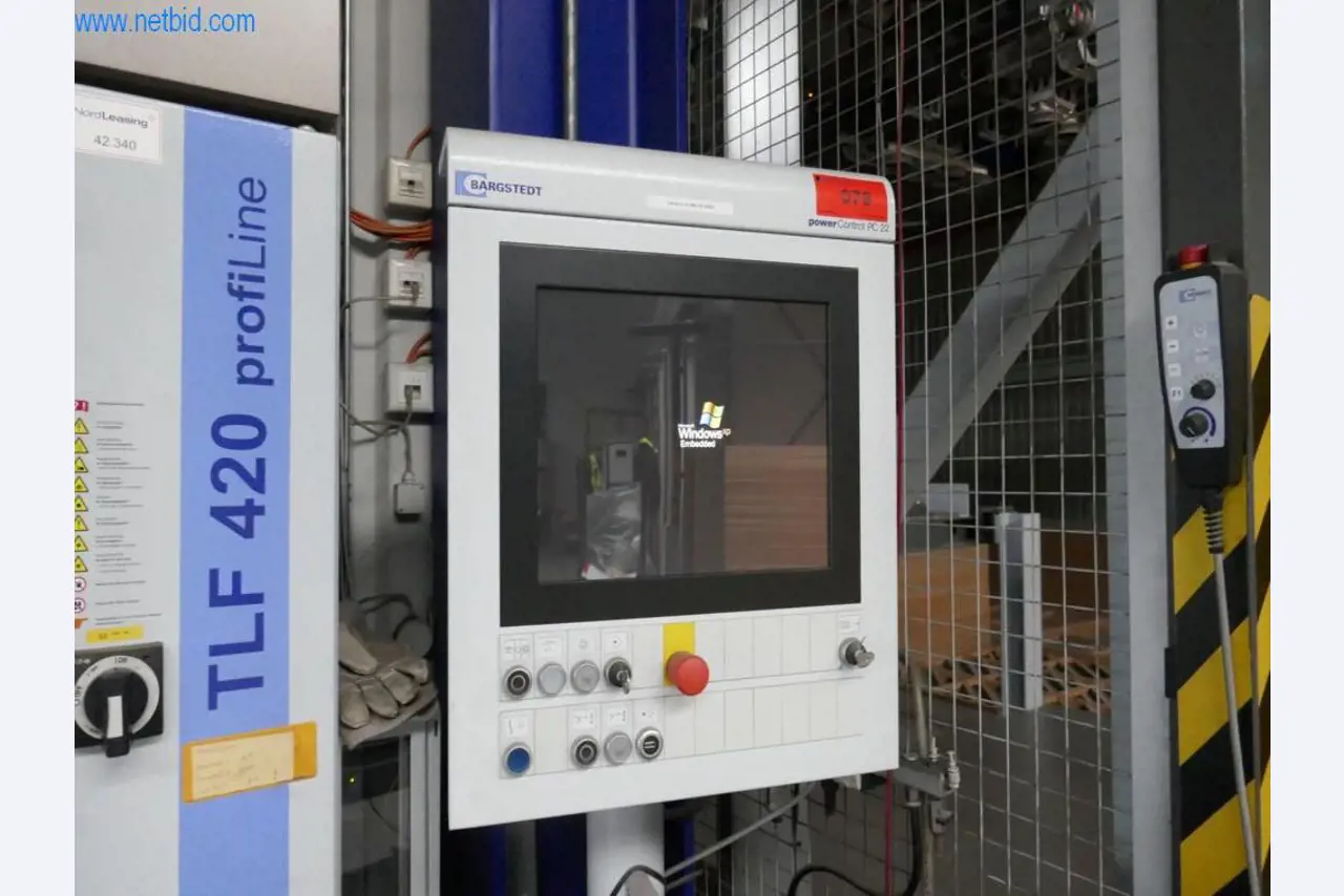 Máquinas para a produção de mobiliário para salas de estar-4