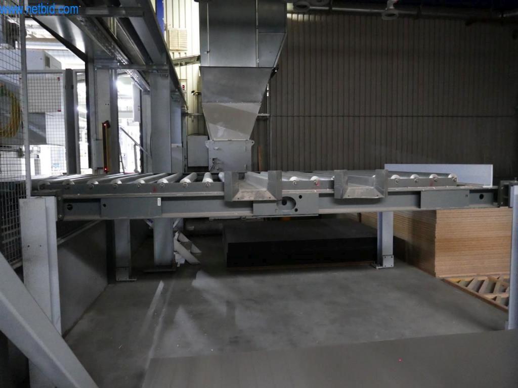 Machines pour la fabrication de meubles d'intérieur-9