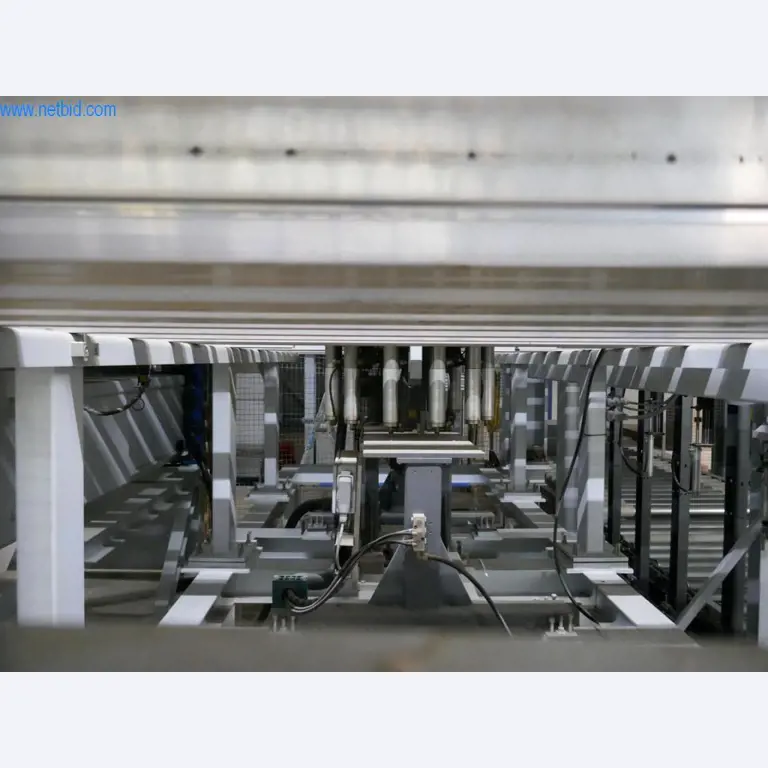 Máquinas para a produção de mobiliário para salas de estar-12