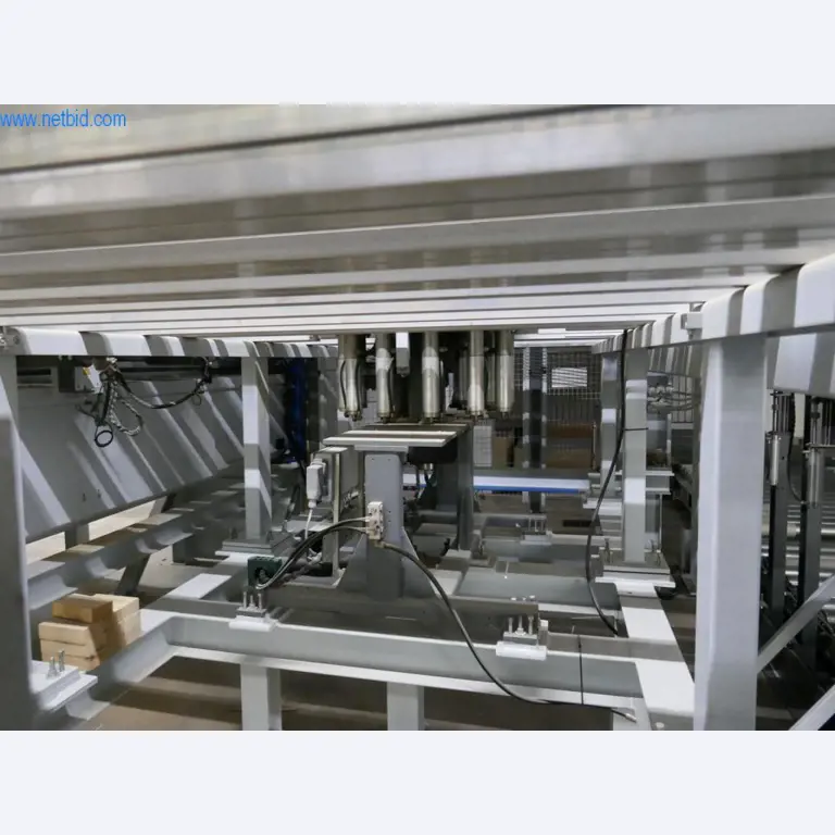 Máquinas para a produção de mobiliário para salas de estar-13