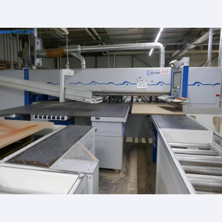 Máquinas para a produção de mobiliário para salas de estar-1