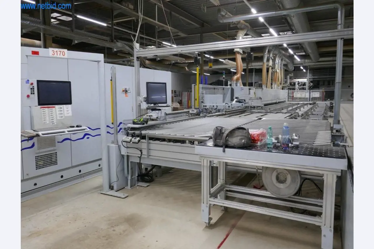 Máquinas para a produção de mobiliário para salas de estar-1