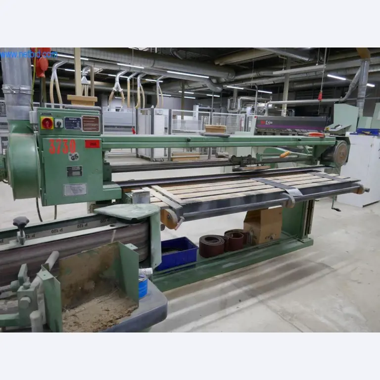 Máquinas para a produção de mobiliário para salas de estar-2