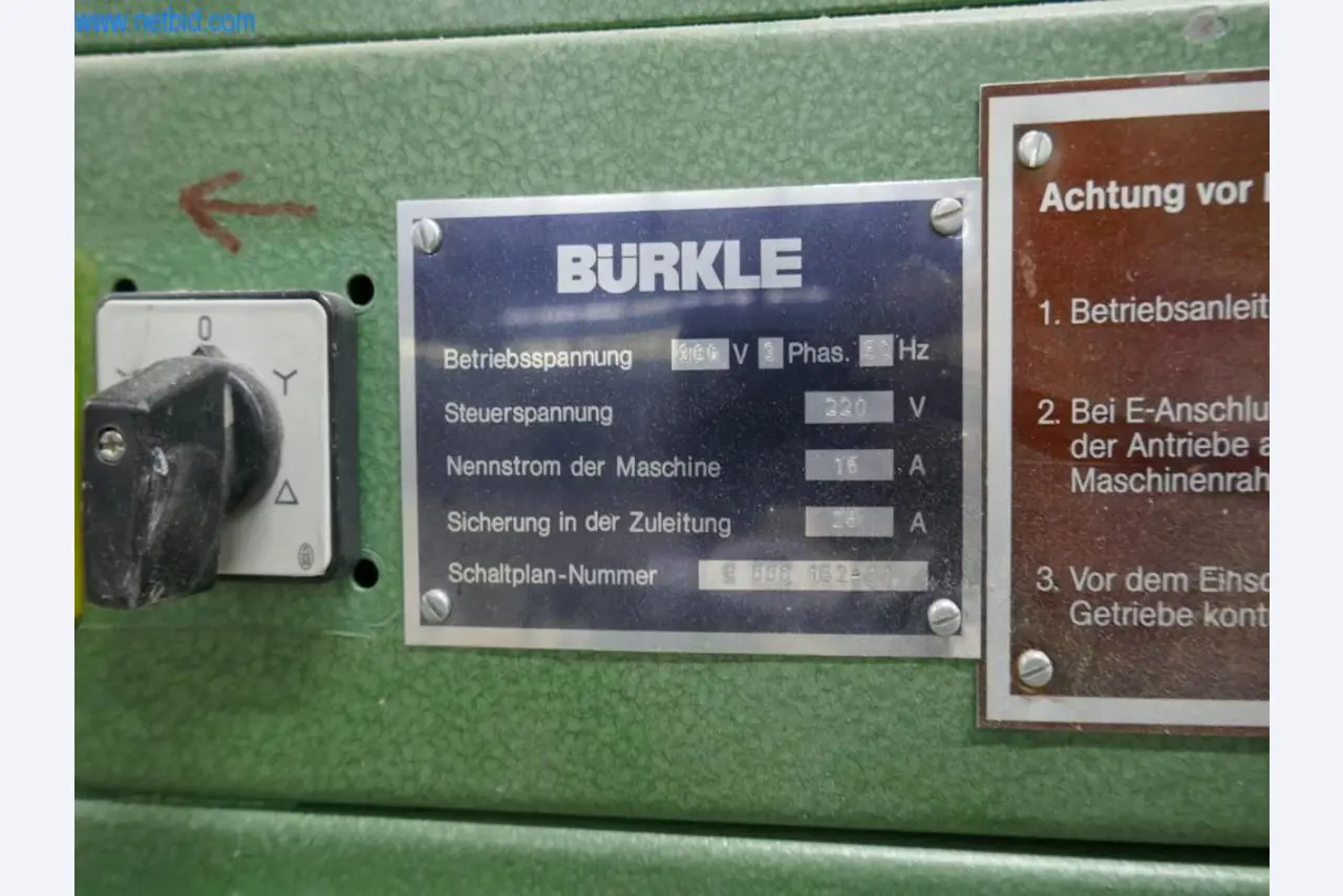 Máquinas para a produção de mobiliário para salas de estar-4