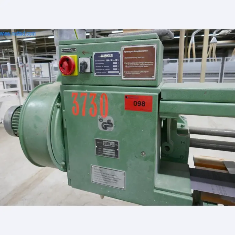 Máquinas para a produção de mobiliário para salas de estar-5