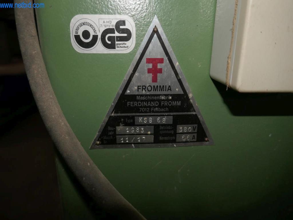 Máquinas para a produção de mobiliário para salas de estar-2