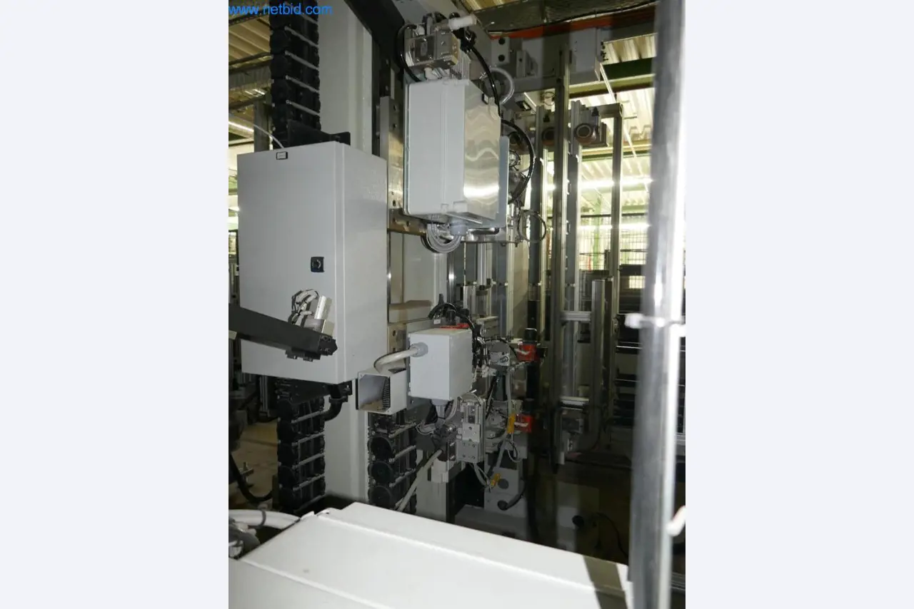 Maszyny do produkcji mebli do salonu-26