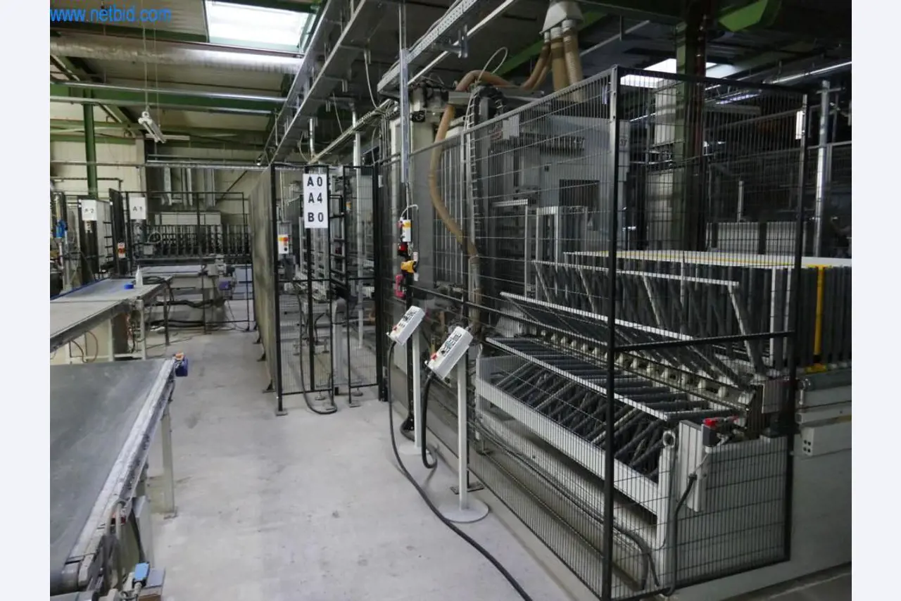 Maszyny do produkcji mebli do salonu-3