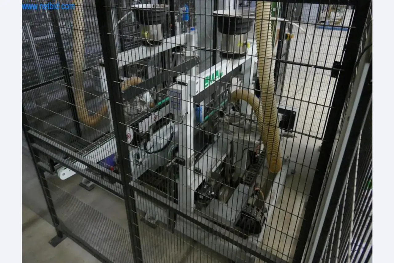 Maszyny do produkcji mebli do salonu-37