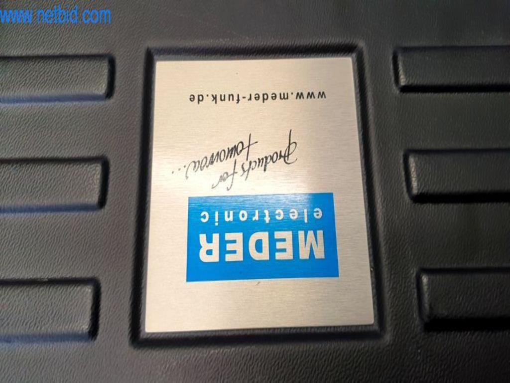 Máquinas para a produção de mobiliário para salas de estar-7