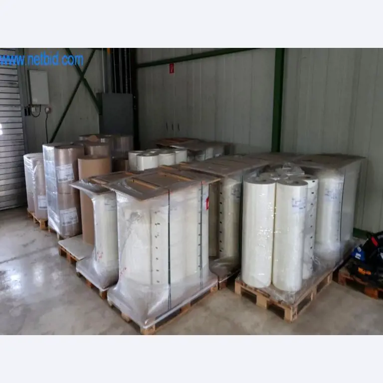 Máquinas para a produção de mobiliário para salas de estar-1