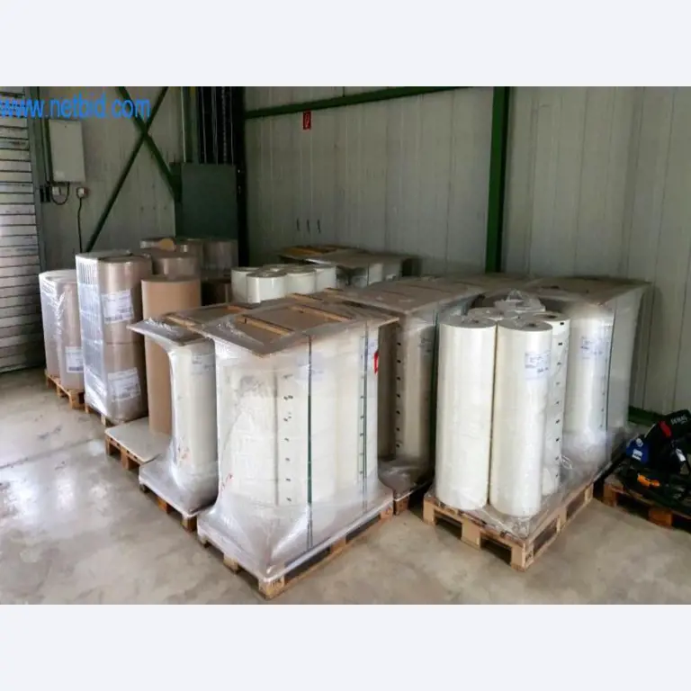 Máquinas para a produção de mobiliário para salas de estar-2