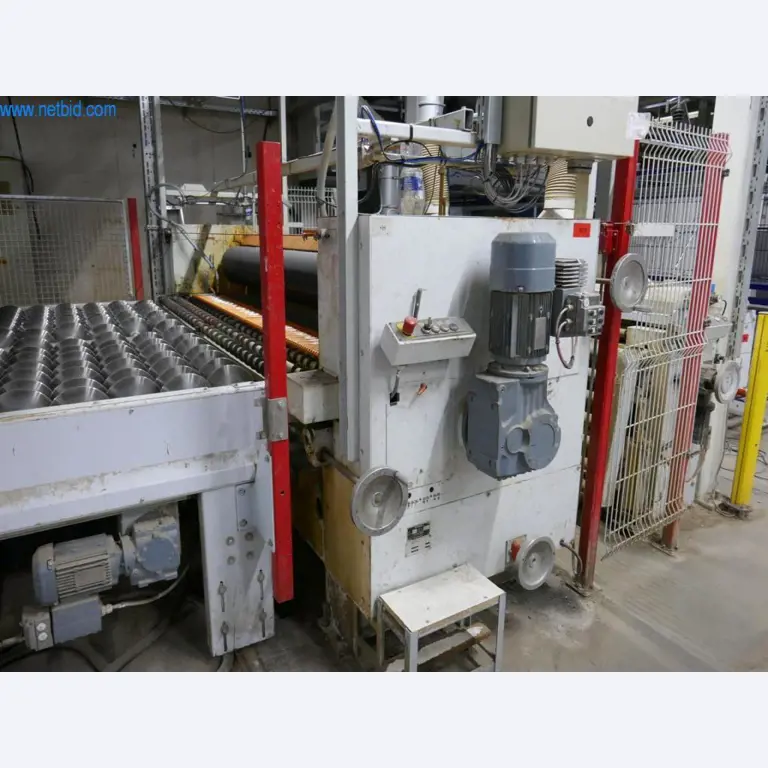 Máquinas para a produção de mobiliário para salas de estar-8