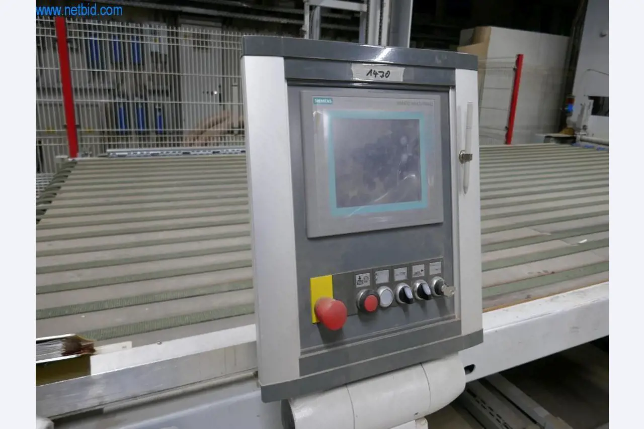 Máquinas para a produção de mobiliário para salas de estar-22