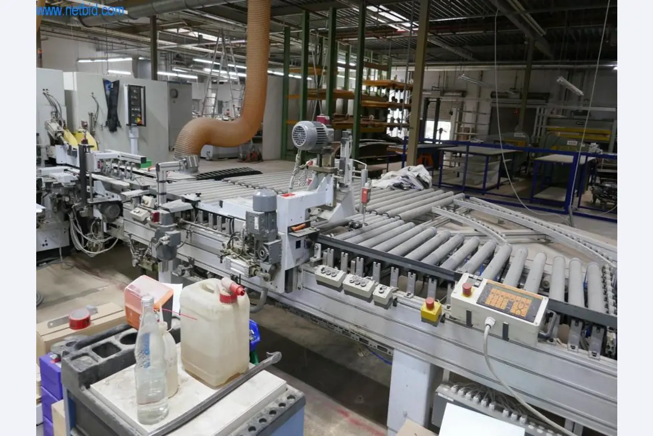 Máquinas para a produção de mobiliário para salas de estar-22