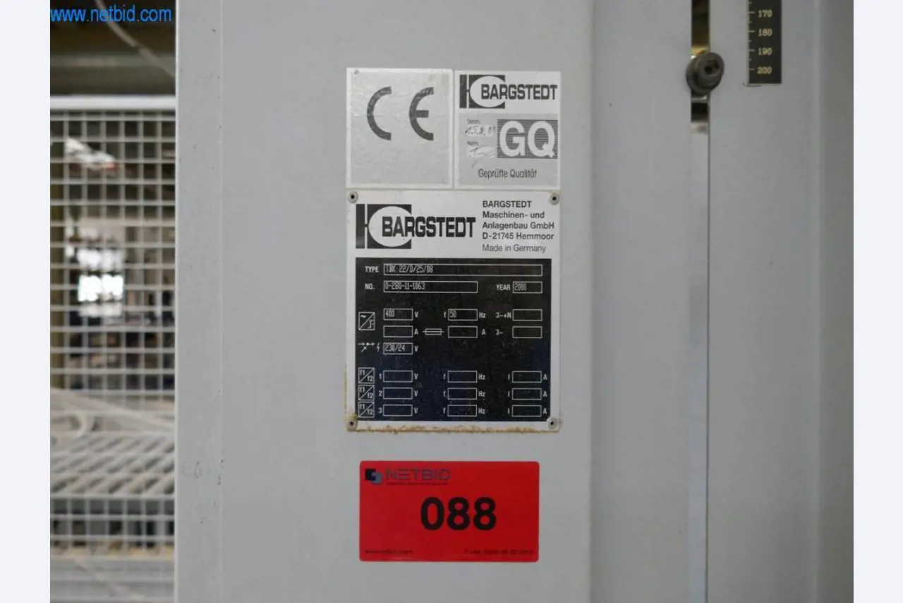 Máquinas para a produção de mobiliário para salas de estar-7