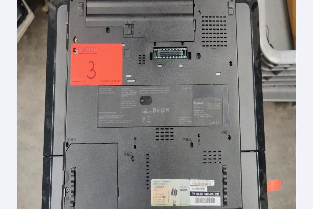 Diverse IT-apparatuur voor een beroepsschool-3