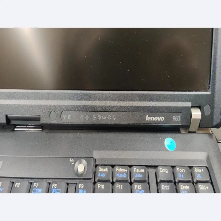 Diverse IT-apparatuur voor een beroepsschool-9