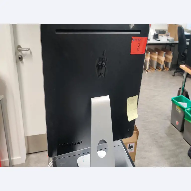 Diversos equipos informáticos para una escuela de formación profesional-5