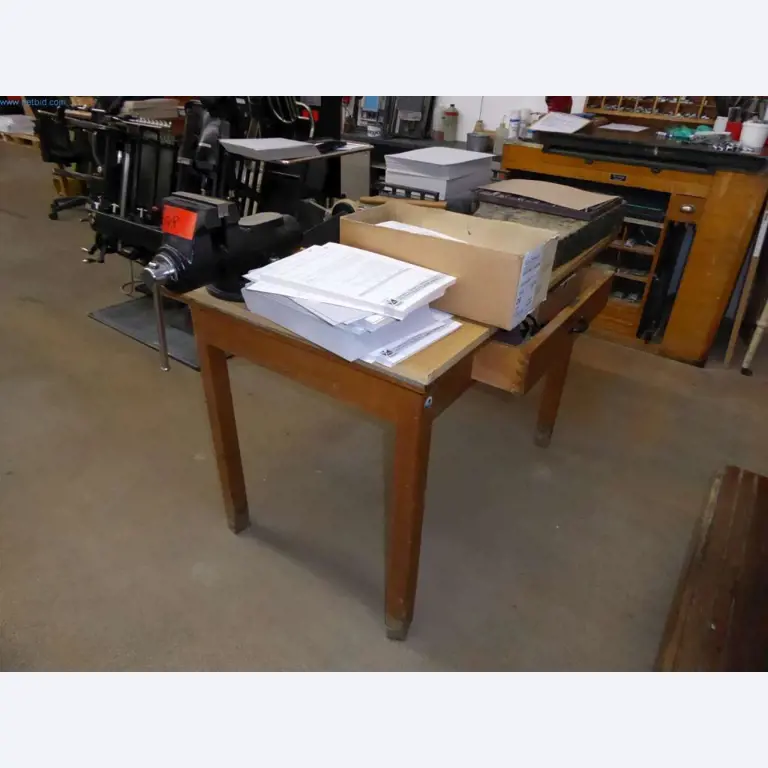 Machines en apparatuur in een drukkerij-3