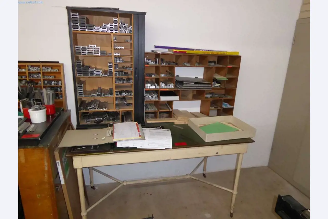 Machines en apparatuur in een drukkerij-5