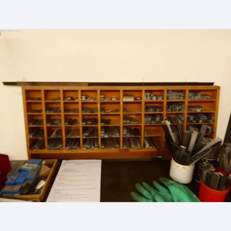 Machines en apparatuur in een drukkerij-7