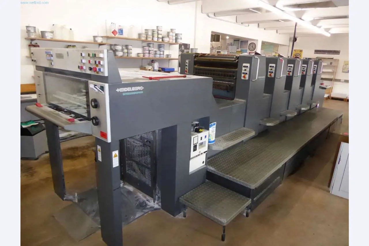 Machines en apparatuur in een drukkerij-1