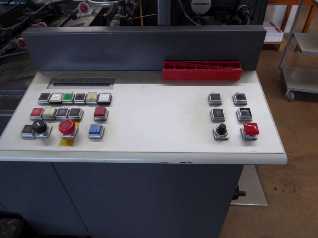 Maszyny i urządzenia w drukarni-51