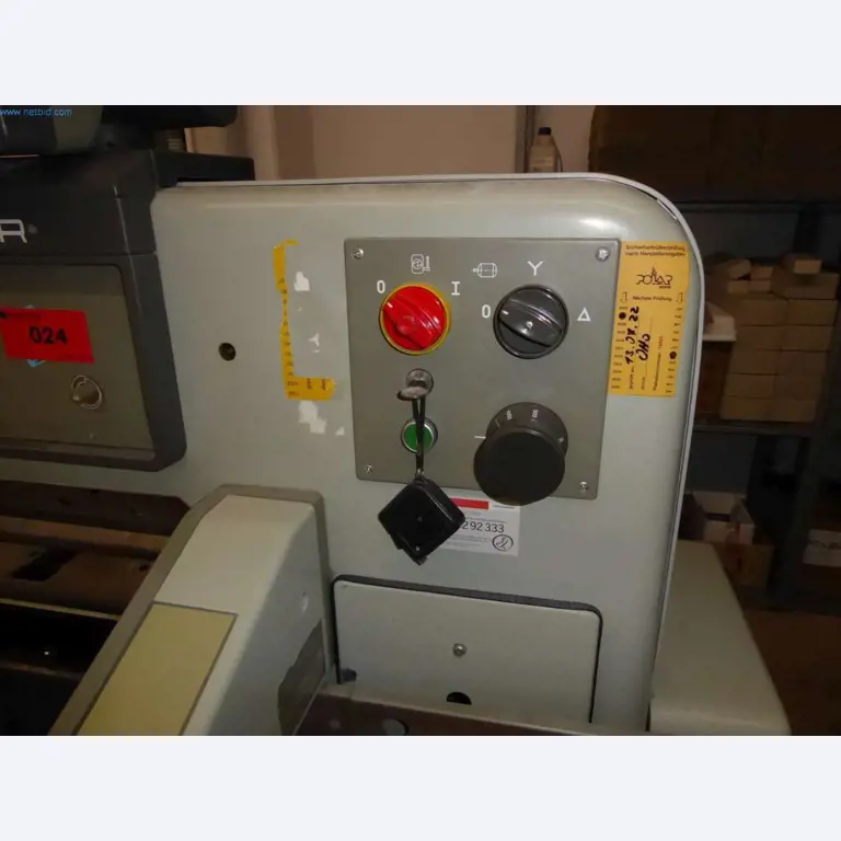 Stroje a zařízení v tiskárně-11