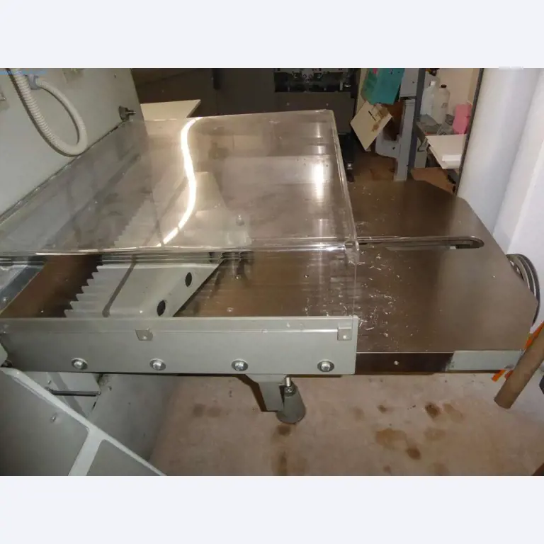 Stroje a zařízení v tiskárně-14