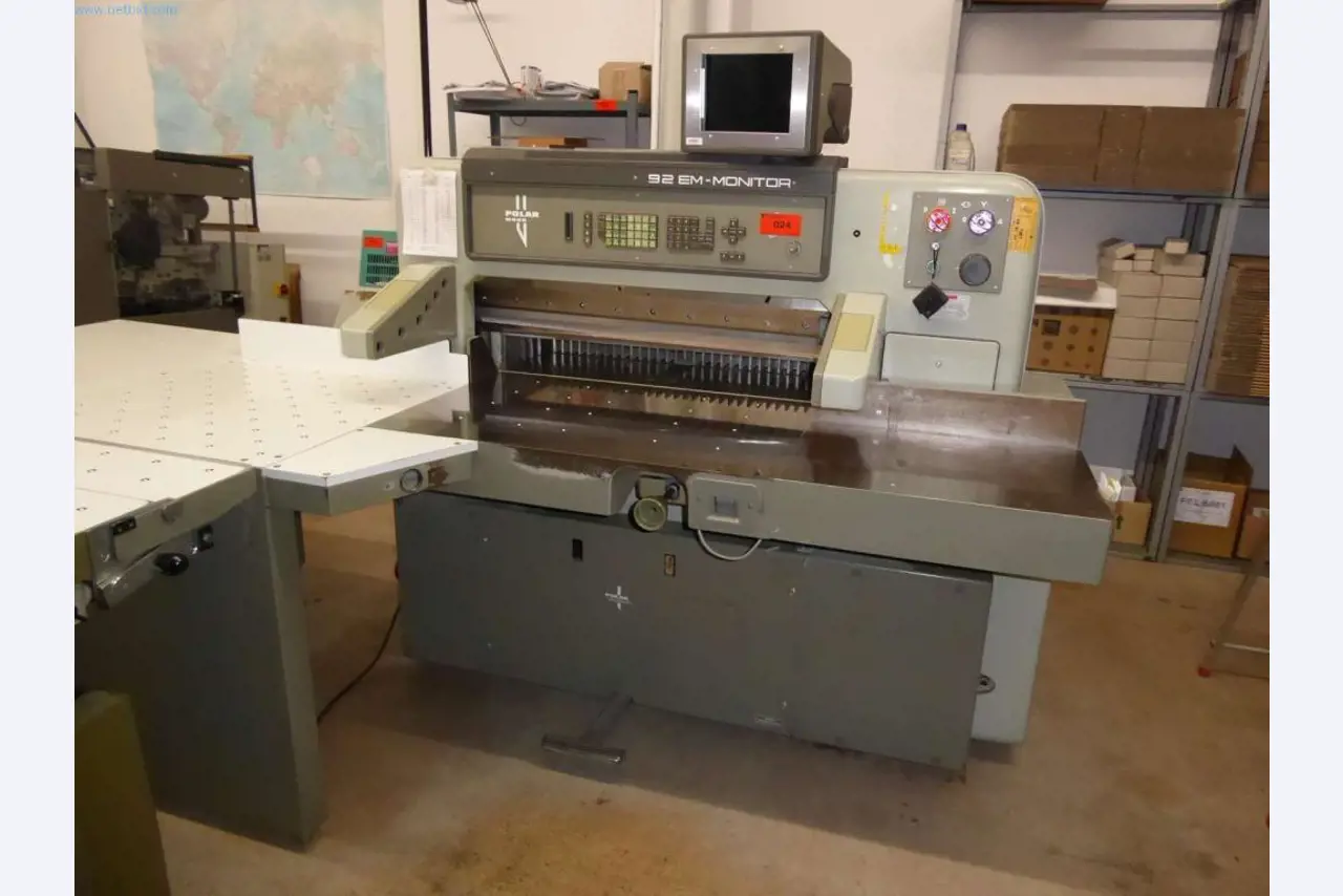 Stroje a zařízení v tiskárně-1