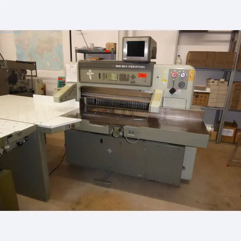 Stroje a zařízení v tiskárně-1