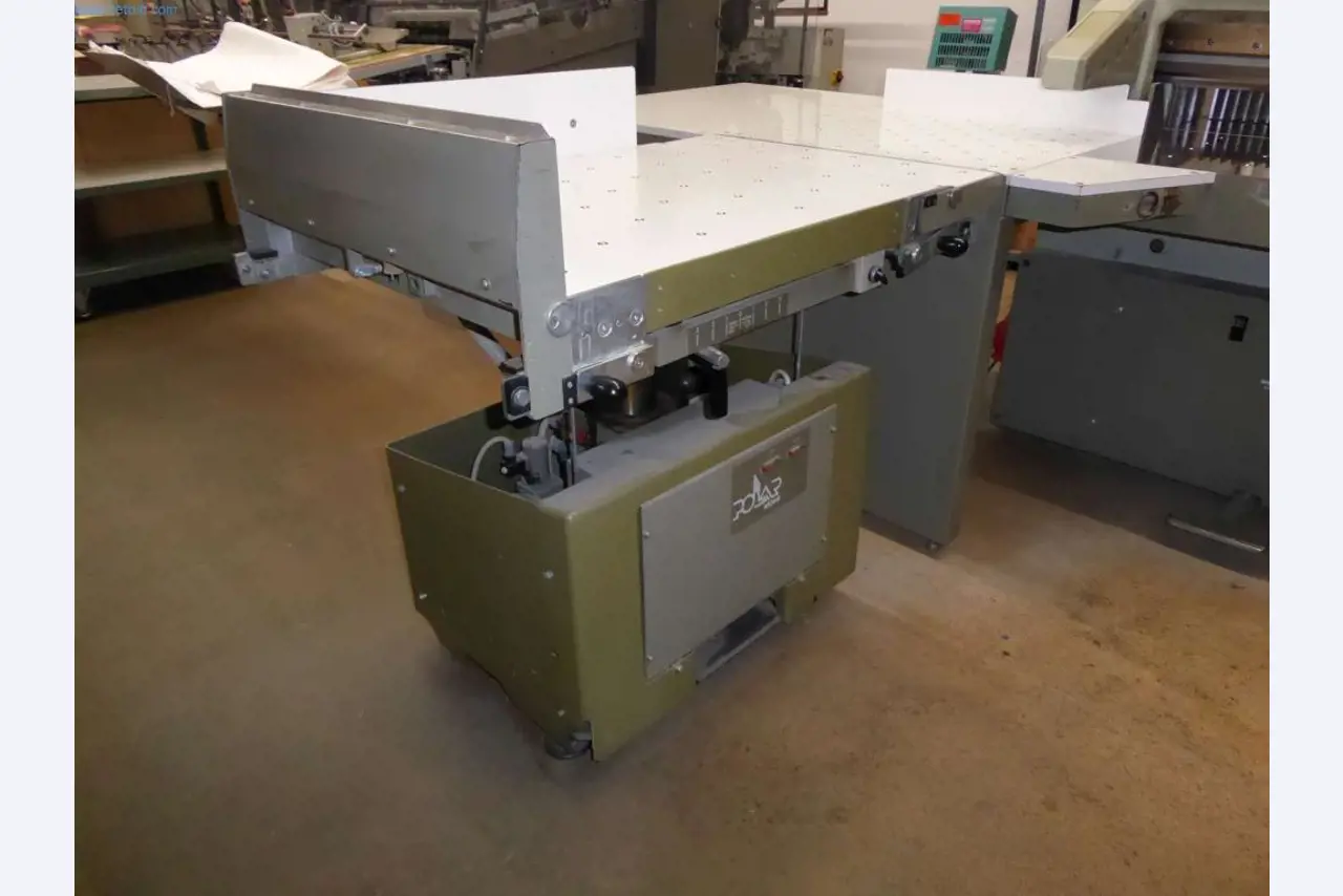 Stroje a zařízení v tiskárně-3