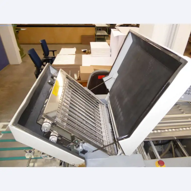 Stroje a zařízení v tiskárně-10