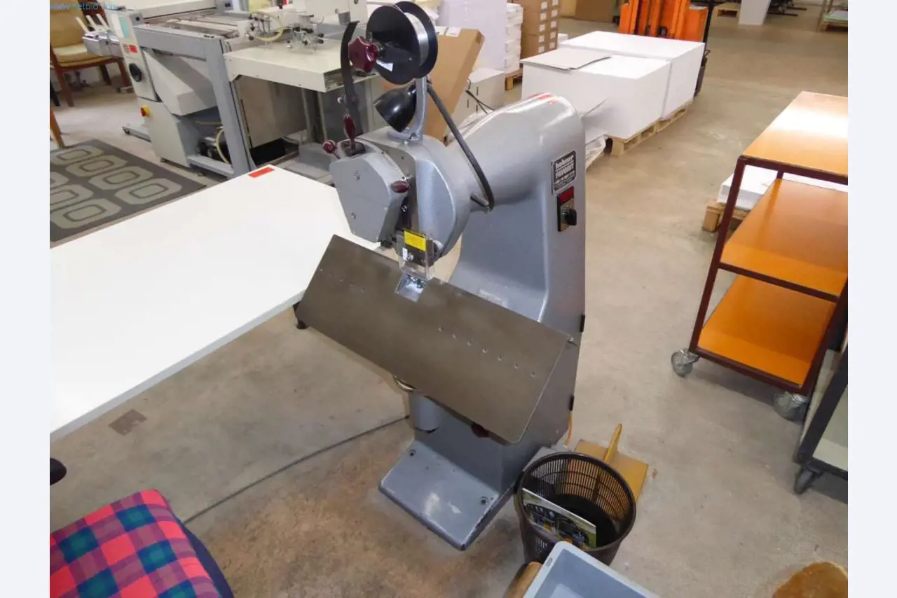 Máquinas y equipos de una imprenta-1