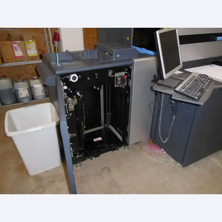 Machines en apparatuur in een drukkerij-11