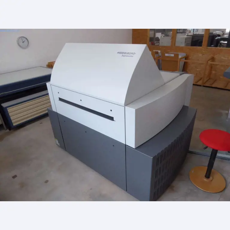 Stroje a zařízení v tiskárně-2