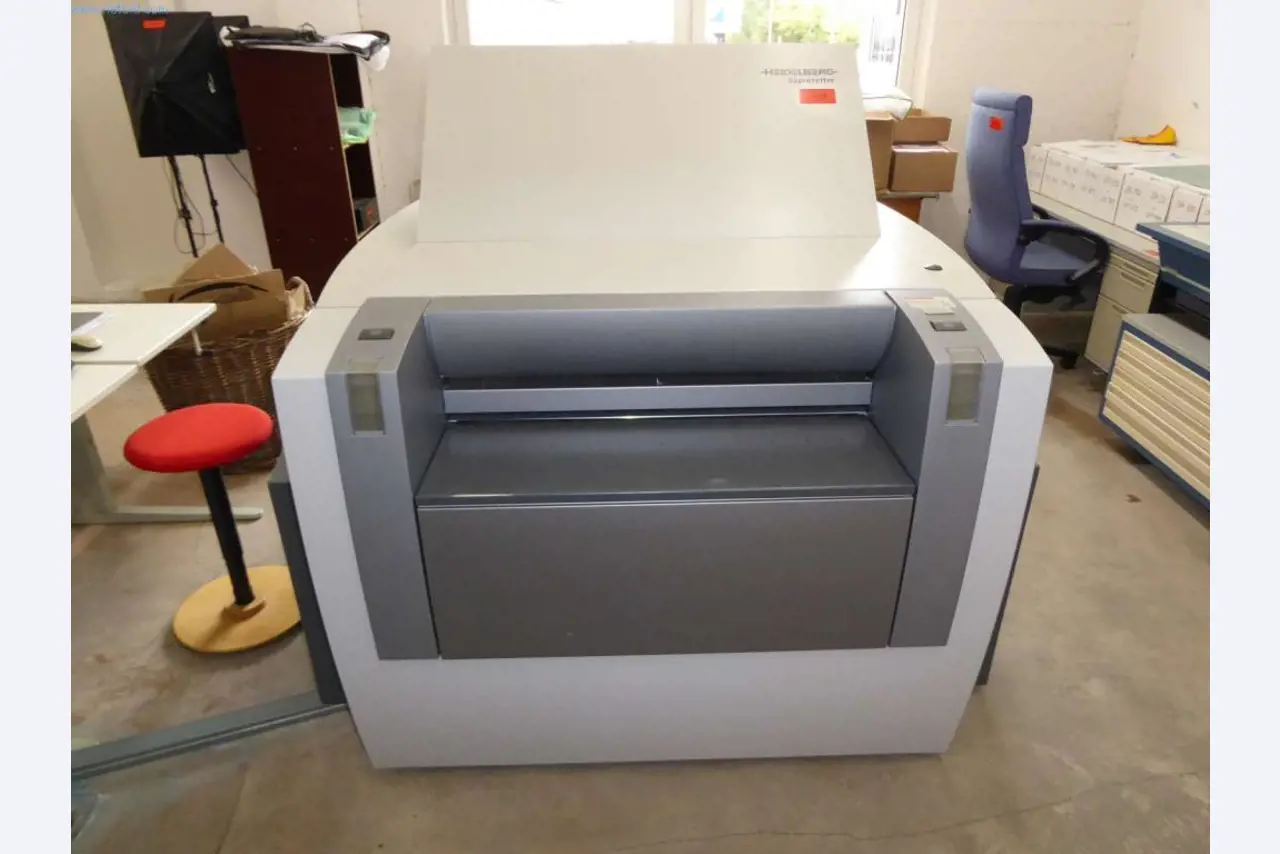 Stroje a zařízení v tiskárně-5