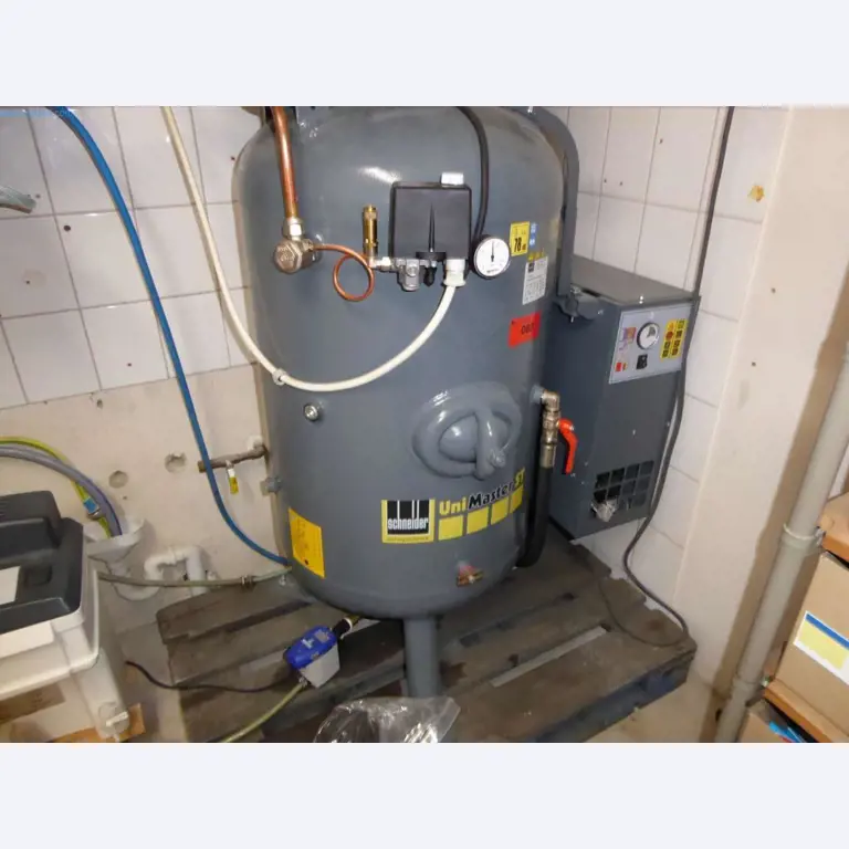 Machines en apparatuur in een drukkerij-4