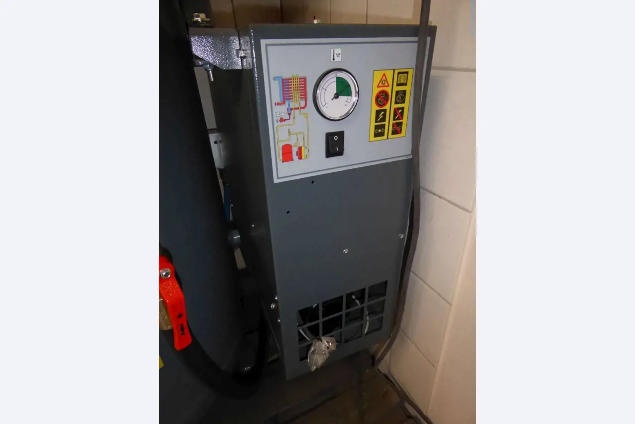 Machines en apparatuur in een drukkerij-5