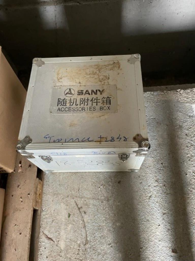 Pojazdy, maszyny budowlane i sprzęt-7