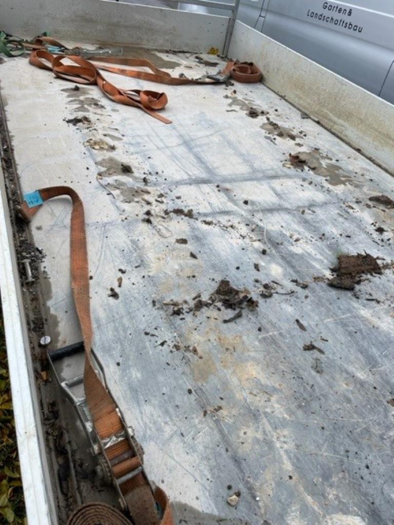 Pojazdy, maszyny budowlane i sprzęt-3