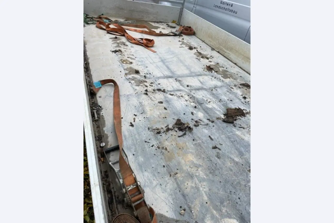 Vehículos, maquinaria y equipos de construcción-3