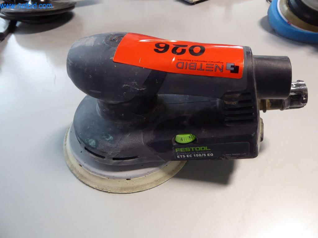 Maschinen und Werkstatteinrichtung eines Autolackierbetriebes-2