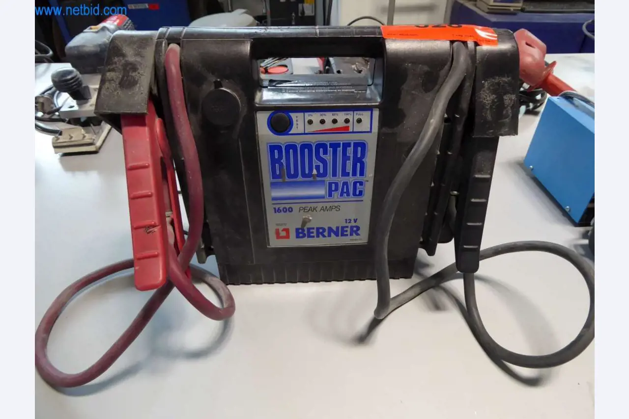 Stroje a dílenské vybavení lakovny automobilů-1