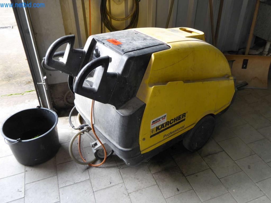 Machines, vehicles and equipment of a Car Paint Shop-1