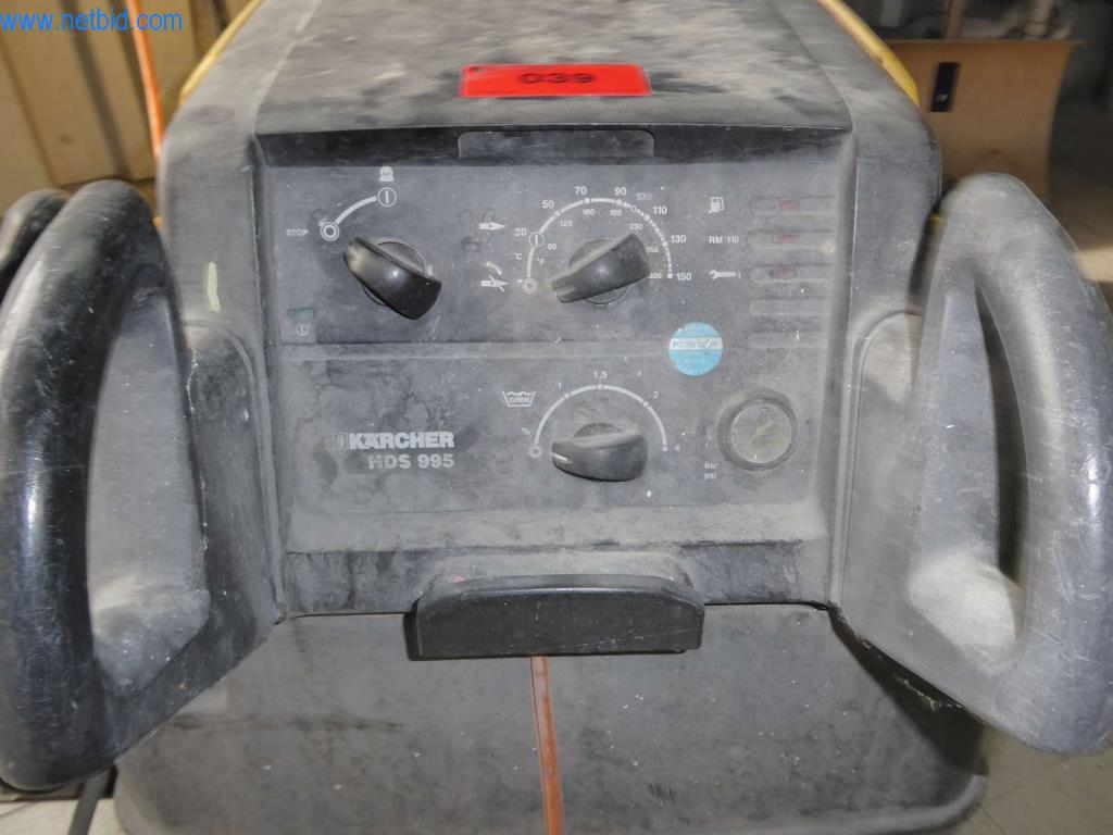 Machines, vehicles and equipment of a Car Paint Shop-4