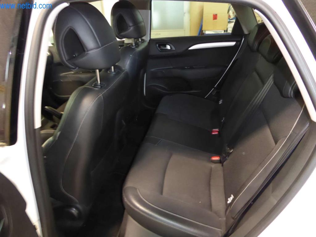 Machines, vehicles and equipment of a Car Paint Shop-14