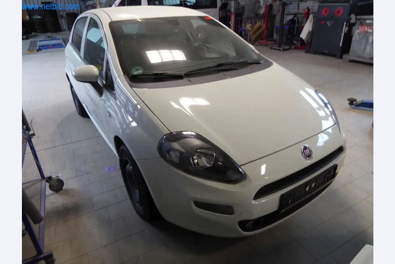 Máquinas e equipamento de oficina de uma oficina de pintura automóvel-12