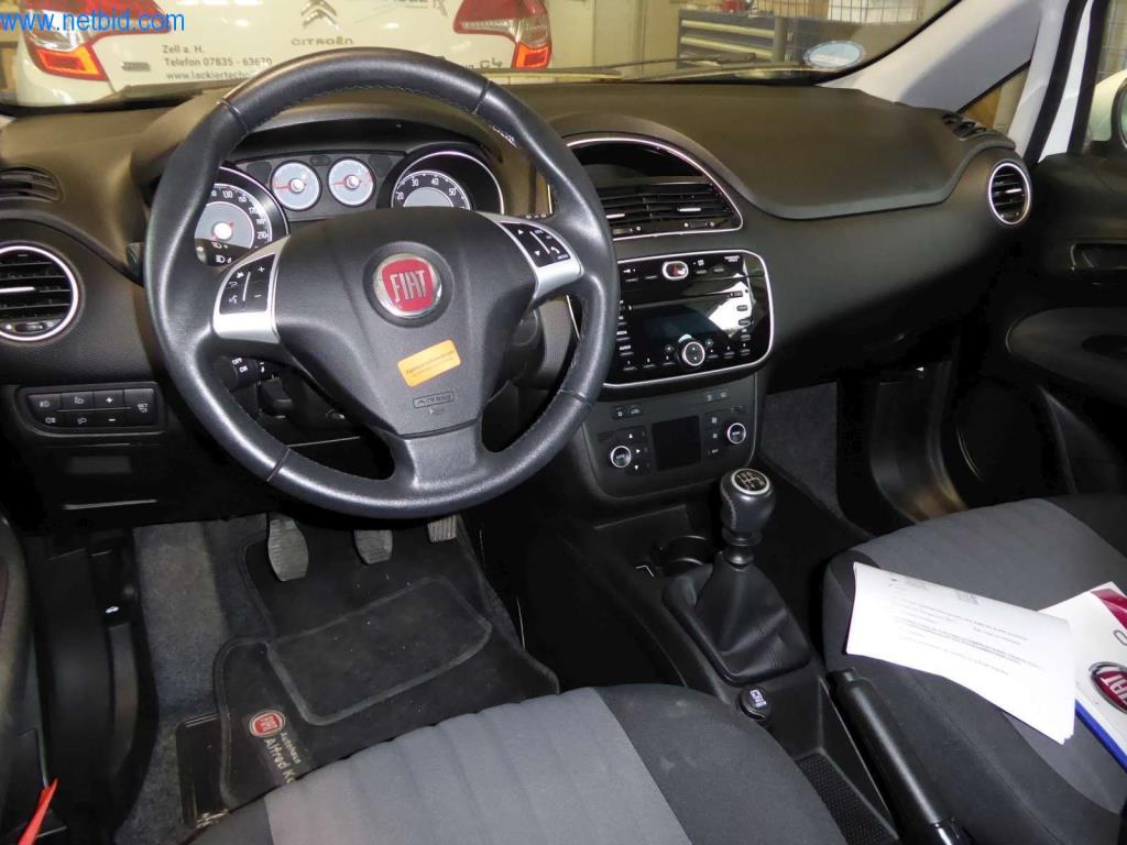 Maschinen und Werkstatteinrichtung eines Autolackierbetriebes-15